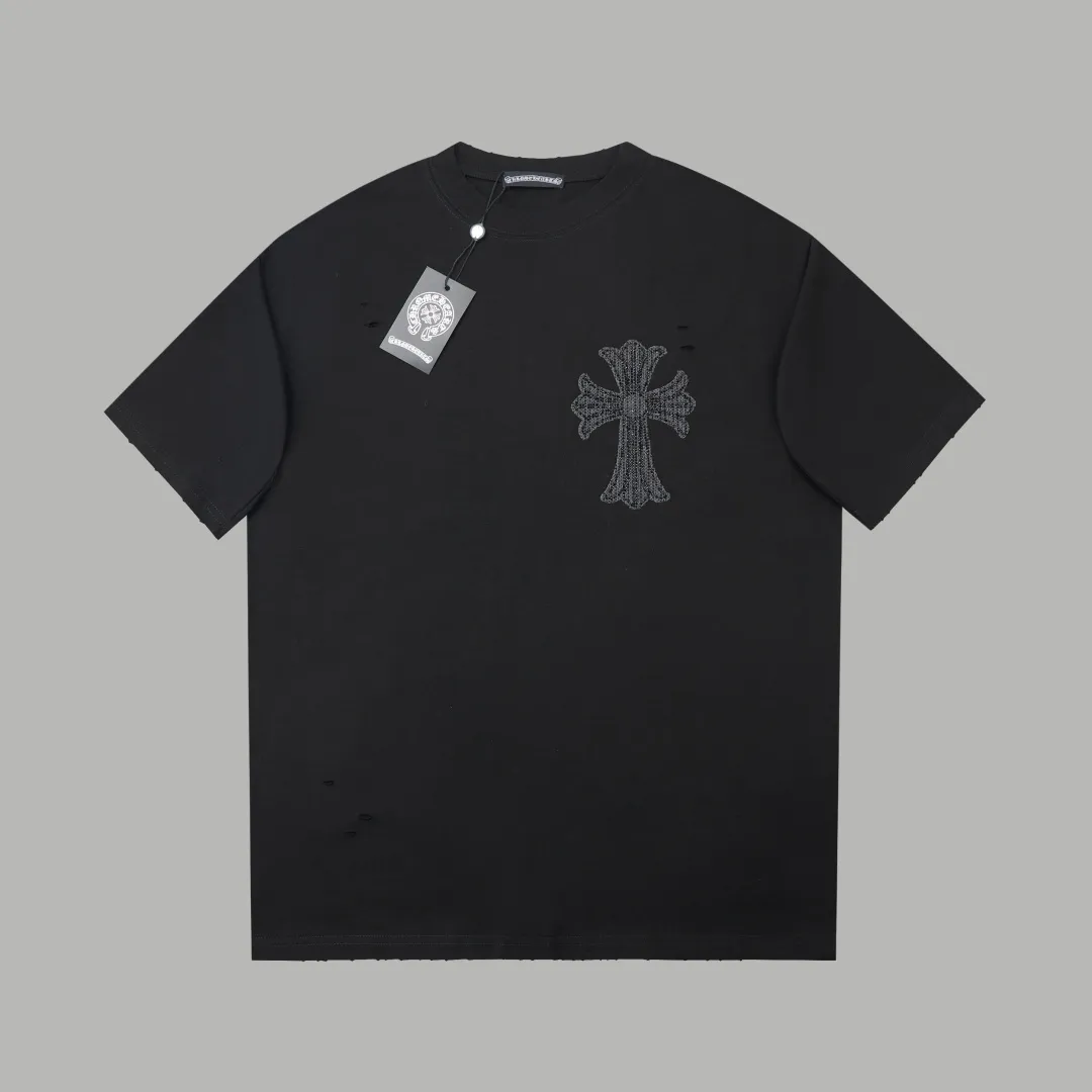 🅿️220 ✨CH✨🆕25SS Spring and Summer New Style Croix Heart ✝ Shelf logo patch hot rhinestone short sleeves Light luxury essential item for daily commuting for men and women Correct version Welcome to compare Detailed features · 260g 100% pure cotton double yarn jersey fabric · Special thickened 32 pieces of double-stranded 1X1 thread in the same vat · Double-needle stitching across seams · Original main mark, washed tag, brand moisture-proof paper packaging Color: white/black/grey Size: S/M/L/XL